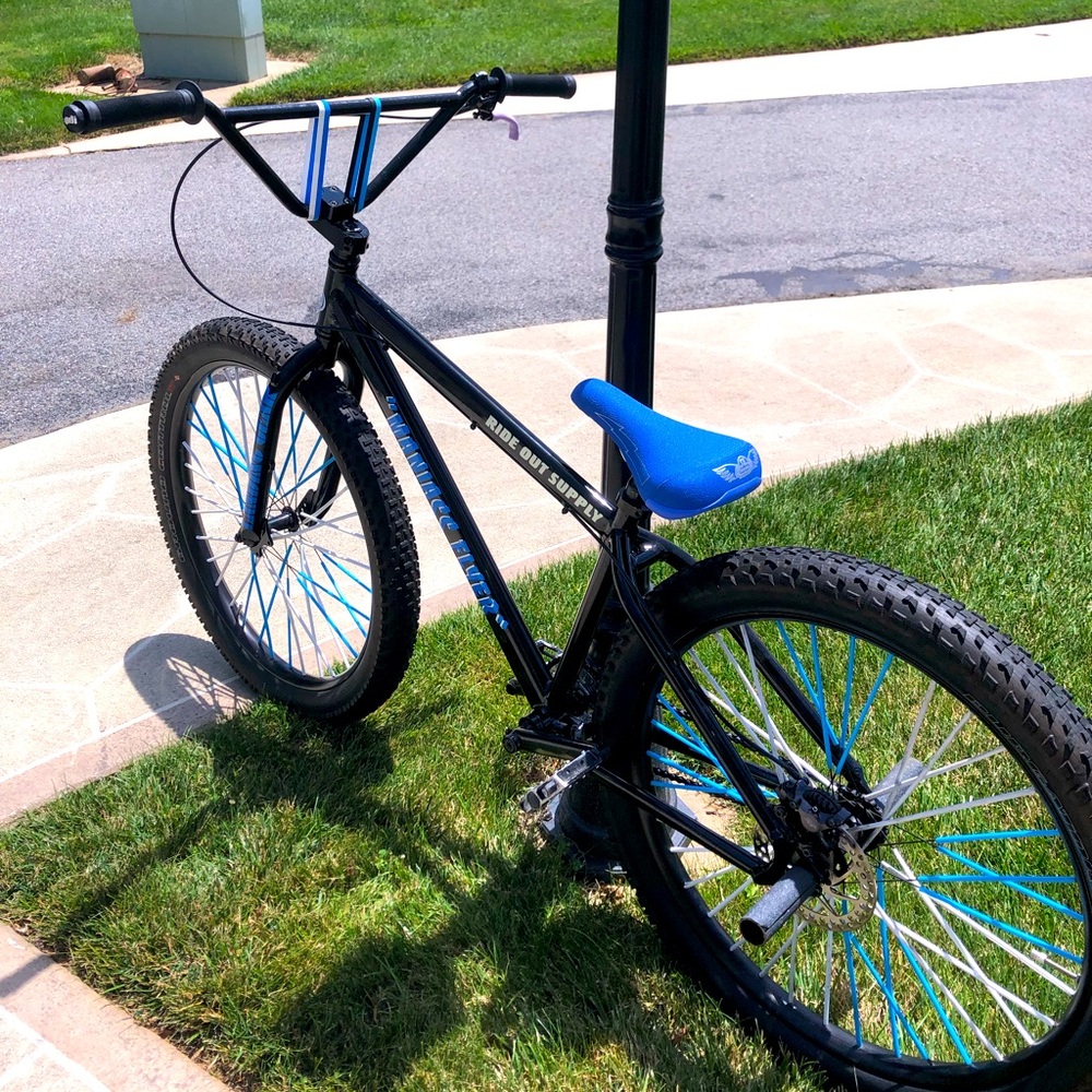 Maniac flyer se bike
